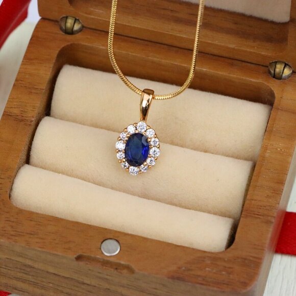 "Royal Blue Oval Pendant with Halo in Gold-Plated Brass Setting, XPPT1815 - Picture 7 of 13